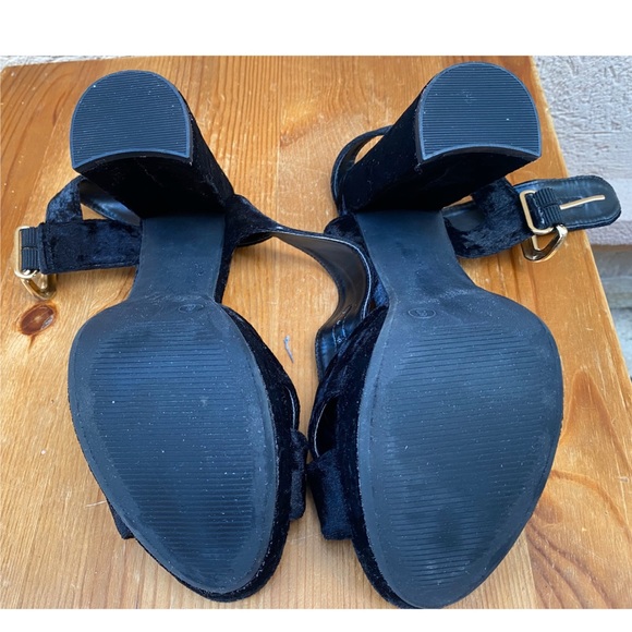 The Favorite Chunky Heel Sandals - Picture 5 of 5